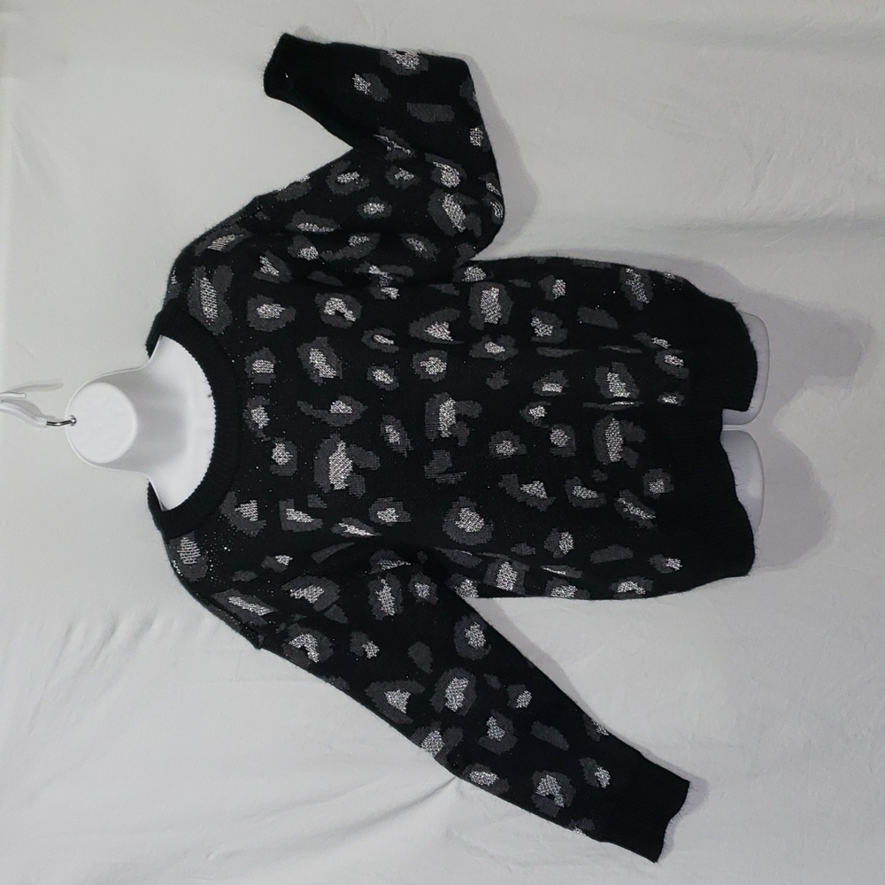 Kendall & Kylie sweater